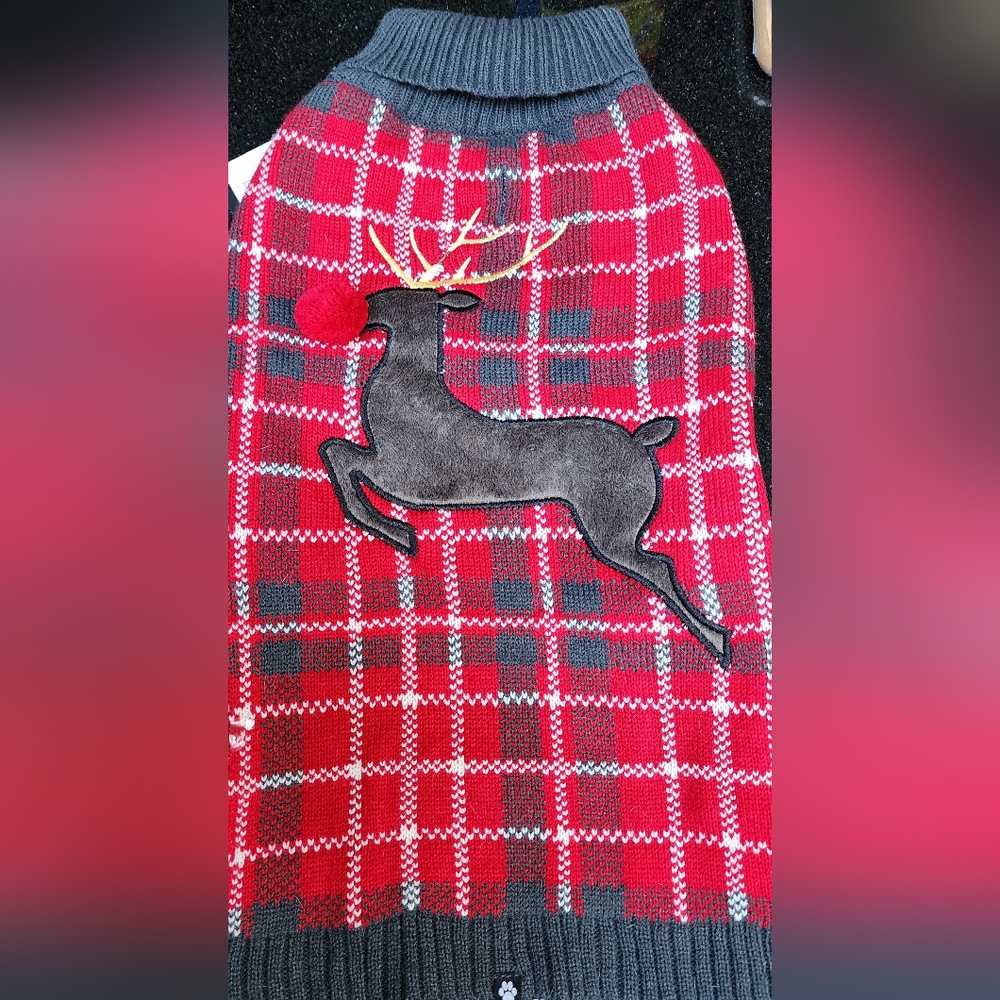 DUKE & DAISY NWT Rudolph Sweater Size XL